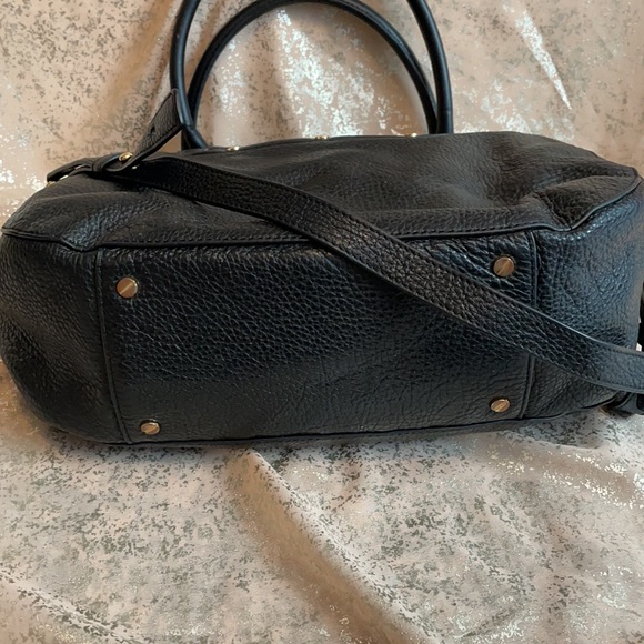 EXCELLENT CONDITION TORY BURCH BLACK PEBBLE LEATHER AMANDA HANDBAG AND CROSSBODY - Picture 7 of 8